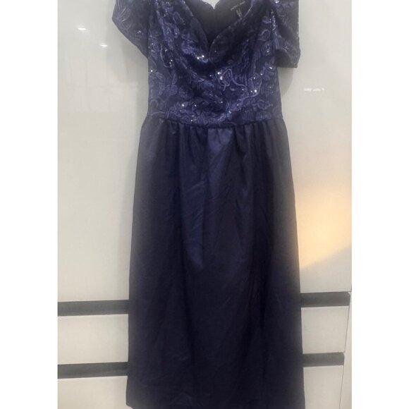 Navy Off-Shoulder High-Low Formal Dress With Sequined Lace Bodice & Bow Tie Wais - Picture 5 of 7